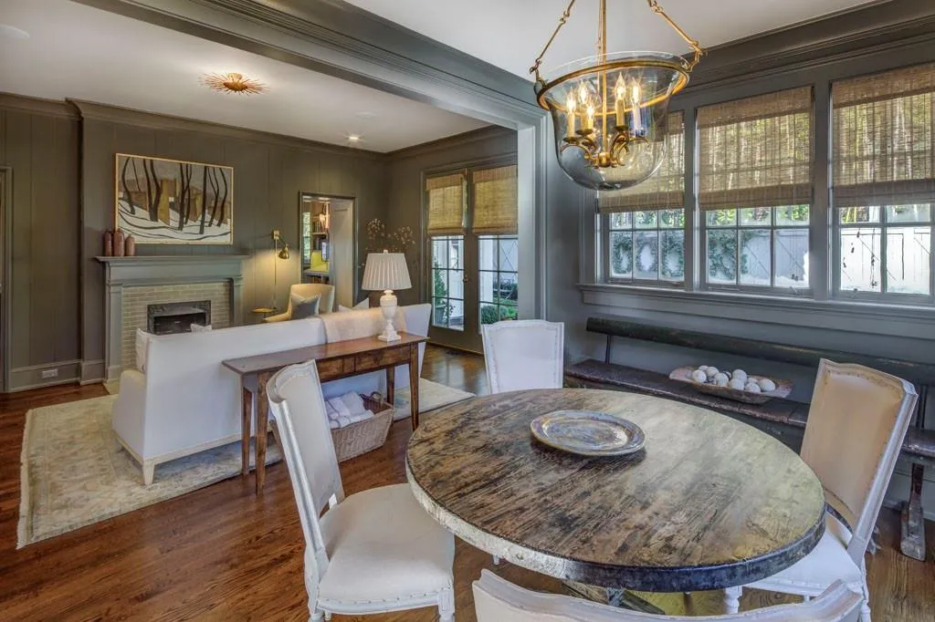 2583 Habersham Road Nw, Atlanta, Georgia 30305, 4 Bedrooms Bedrooms, ,4 BathroomsBathrooms,Residential,For Sale,2583 Habersham Road Nw,7514628