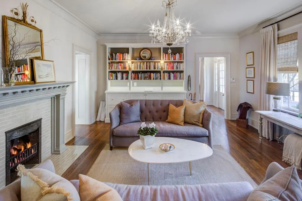 2583 Habersham Road Nw, Atlanta, Georgia 30305, 4 Bedrooms Bedrooms, ,4 BathroomsBathrooms,Residential,For Sale,2583 Habersham Road Nw,7514628