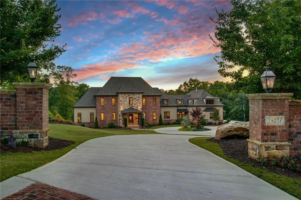Alpharetta, GA 30004