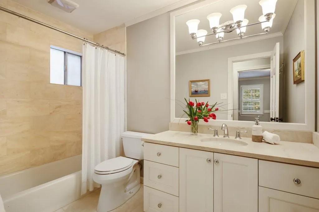 590 Tanacrest Circle, Atlanta, Georgia 30328, 4 Bedrooms Bedrooms, ,3 BathroomsBathrooms,Residential,Sold,590 Tanacrest Circle,6746876