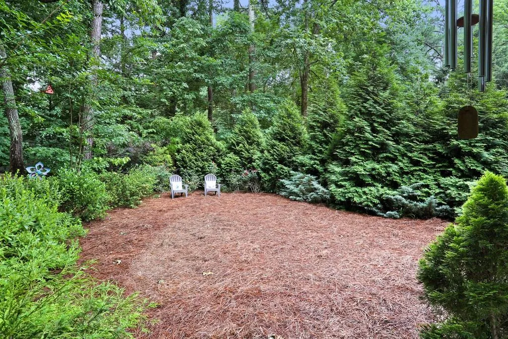 590 Tanacrest Circle, Atlanta, Georgia 30328, 4 Bedrooms Bedrooms, ,3 BathroomsBathrooms,Residential,Sold,590 Tanacrest Circle,6746876