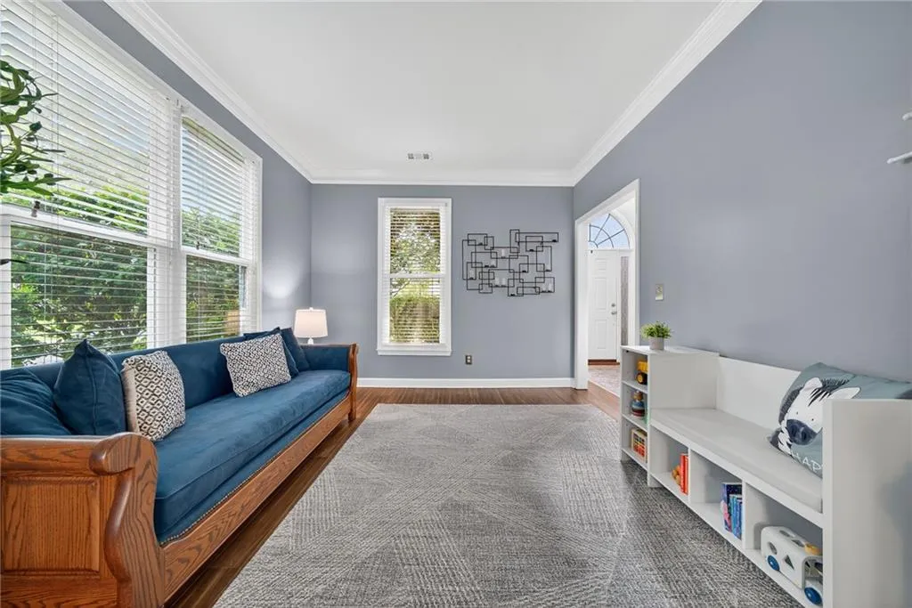 2254 Wayside Drive Ne, Atlanta, Georgia 30319, 3 Bedrooms Bedrooms, ,2 BathroomsBathrooms,Residential,For Sale,2254 Wayside Drive Ne,7634734