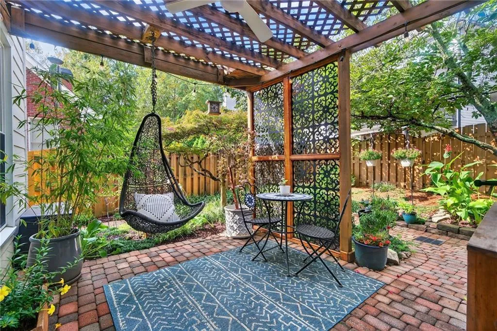 2254 Wayside Drive Ne, Atlanta, Georgia 30319, 3 Bedrooms Bedrooms, ,2 BathroomsBathrooms,Residential,For Sale,2254 Wayside Drive Ne,7634734
