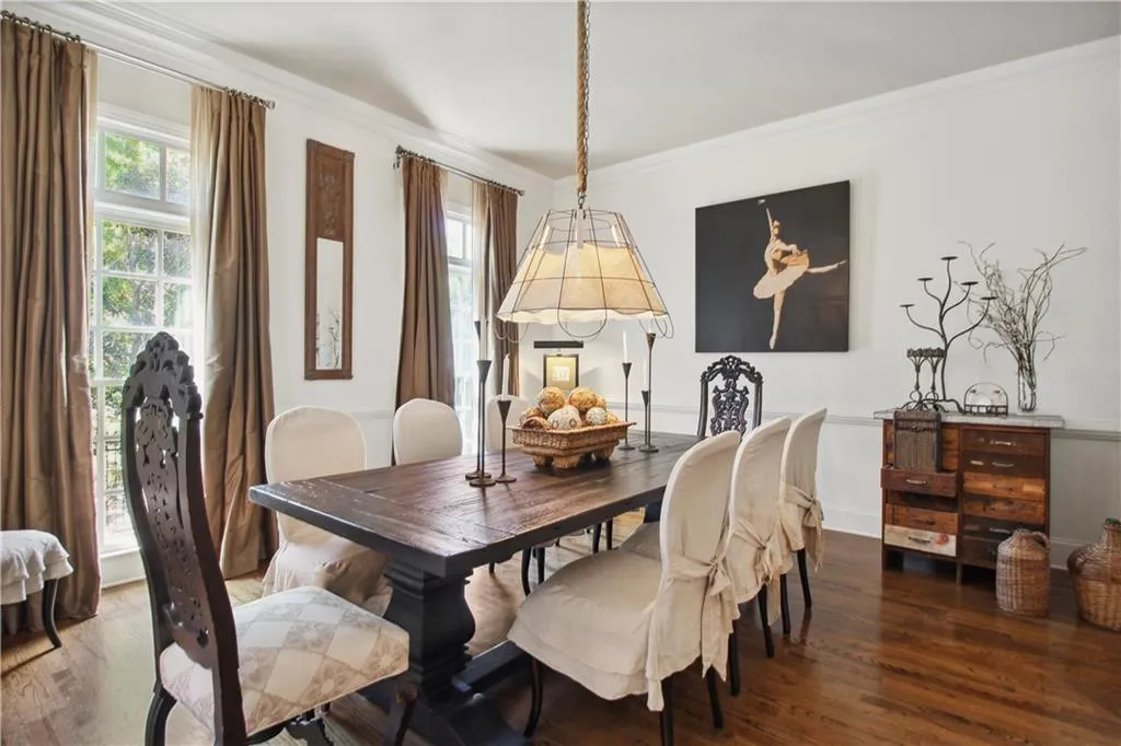 675 Lockton Place, Atlanta, Georgia 30342, 4 Bedrooms Bedrooms, ,4 BathroomsBathrooms,Residential,Sold,675 Lockton Place,7206008