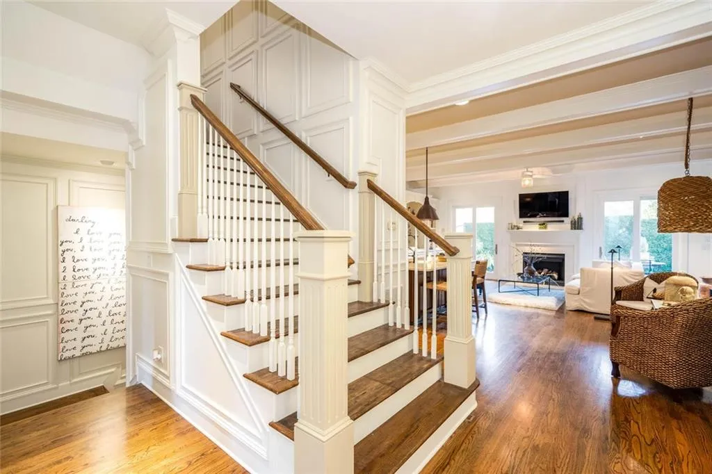 675 Lockton Place, Atlanta, Georgia 30342, 4 Bedrooms Bedrooms, ,4 BathroomsBathrooms,Residential,Sold,675 Lockton Place,7206008