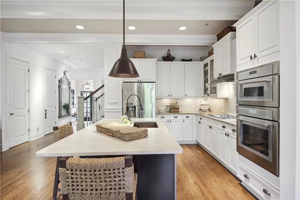 675 Lockton Place, Atlanta, Georgia 30342, 4 Bedrooms Bedrooms, ,4 BathroomsBathrooms,Residential,Sold,675 Lockton Place,7206008