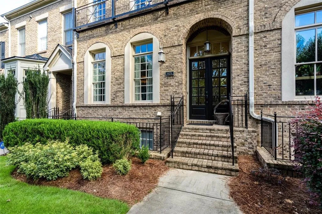 675 Lockton Place, Atlanta, Georgia 30342, 4 Bedrooms Bedrooms, ,4 BathroomsBathrooms,Residential,Sold,675 Lockton Place,7206008