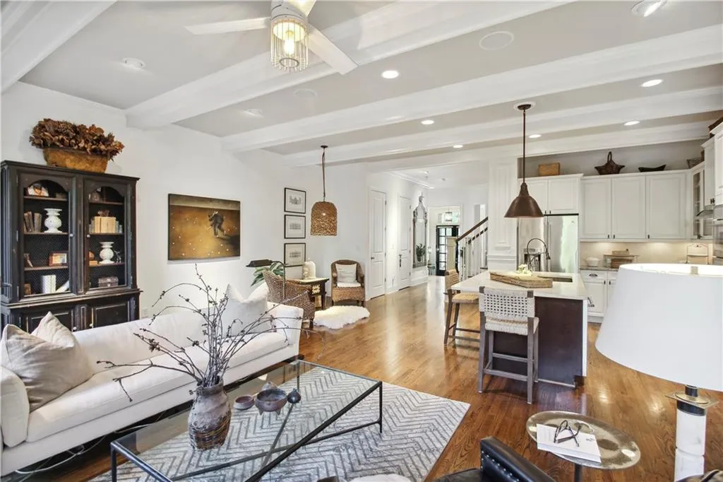 675 Lockton Place, Atlanta, Georgia 30342, 4 Bedrooms Bedrooms, ,4 BathroomsBathrooms,Residential,Sold,675 Lockton Place,7206008