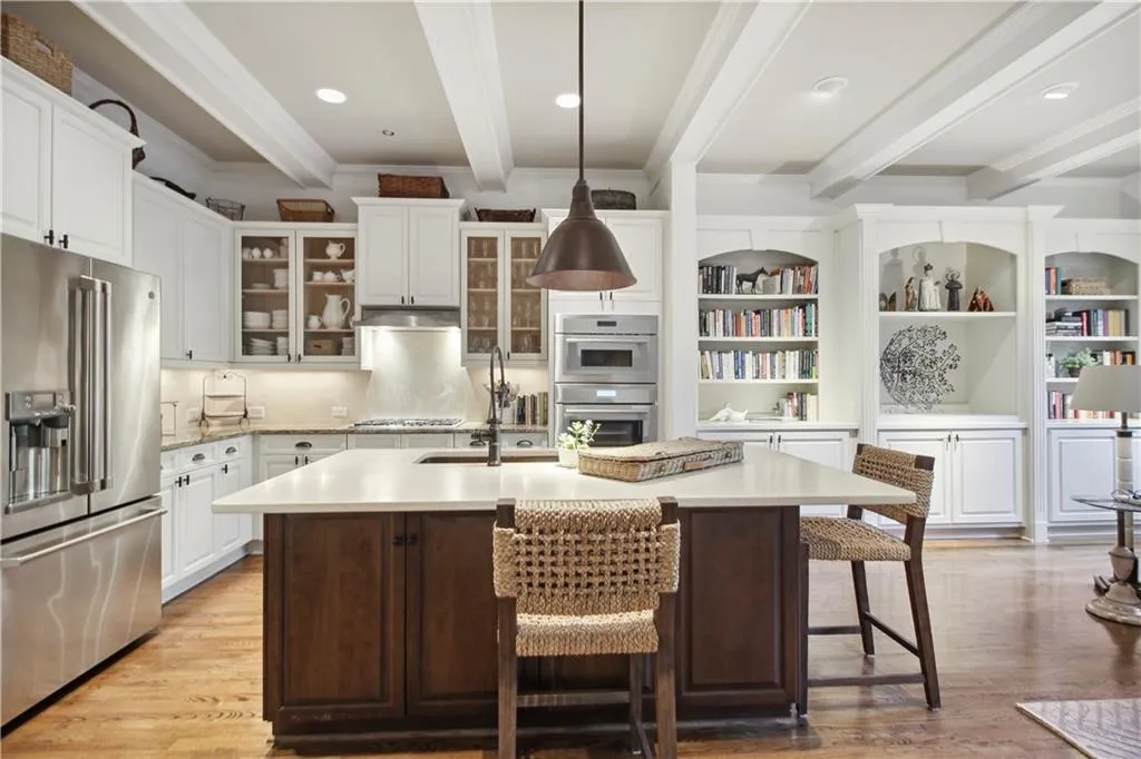 675 Lockton Place, Atlanta, Georgia 30342, 4 Bedrooms Bedrooms, ,4 BathroomsBathrooms,Residential,Sold,675 Lockton Place,7206008