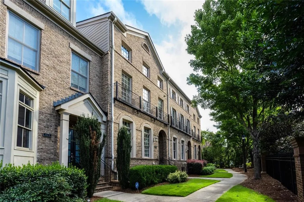 675 Lockton Place, Atlanta, Georgia 30342, 4 Bedrooms Bedrooms, ,4 BathroomsBathrooms,Residential,Sold,675 Lockton Place,7206008