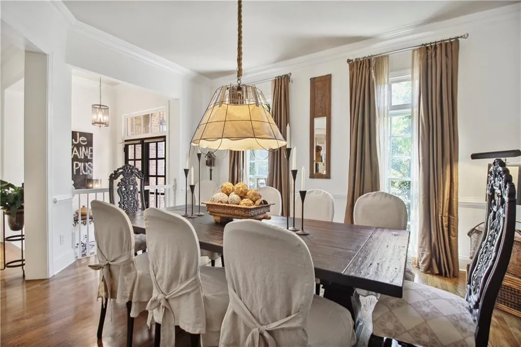 675 Lockton Place, Atlanta, Georgia 30342, 4 Bedrooms Bedrooms, ,4 BathroomsBathrooms,Residential,Sold,675 Lockton Place,7206008