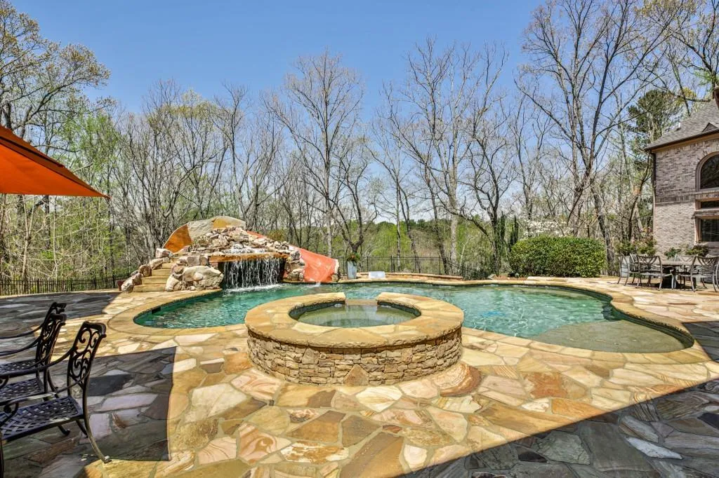 360 Cameron Ridge Drive, Sandy Springs, Georgia 30328, 8 Bedrooms Bedrooms, ,9 BathroomsBathrooms,Residential,Sold,360 Cameron Ridge Drive,6868043
