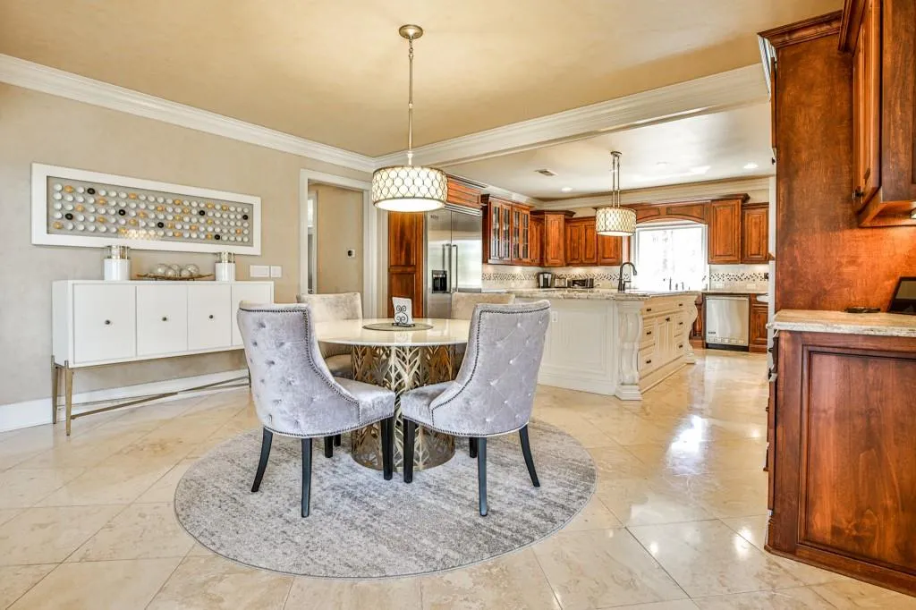 360 Cameron Ridge Drive, Sandy Springs, Georgia 30328, 8 Bedrooms Bedrooms, ,9 BathroomsBathrooms,Residential,Sold,360 Cameron Ridge Drive,6868043
