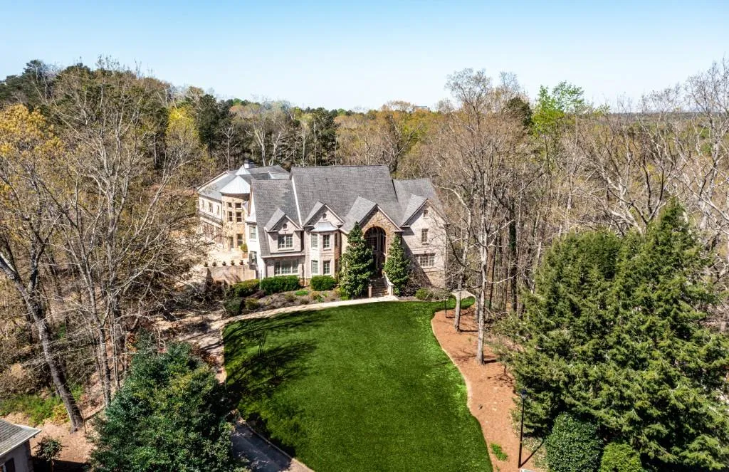 360 Cameron Ridge Drive, Sandy Springs, Georgia 30328, 8 Bedrooms Bedrooms, ,9 BathroomsBathrooms,Residential,Sold,360 Cameron Ridge Drive,6868043