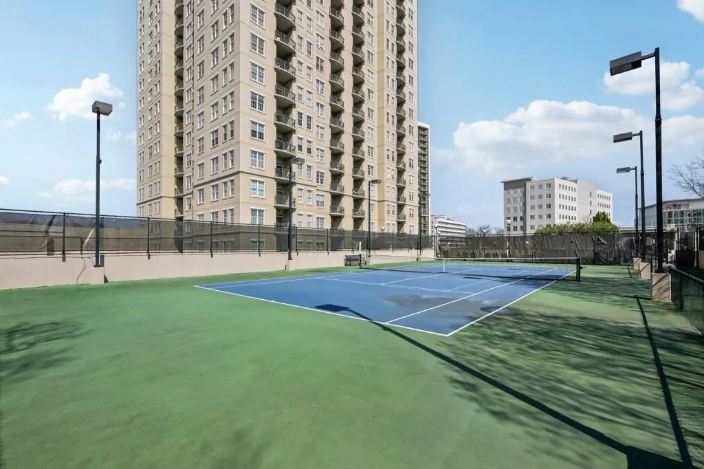 Tennis & Pickleball Courts