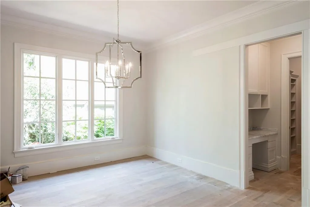 4532 Dudley Lane, Atlanta, Georgia 30327, 5 Bedrooms Bedrooms, ,5 BathroomsBathrooms,Residential,Sold,4532 Dudley Lane,5994212