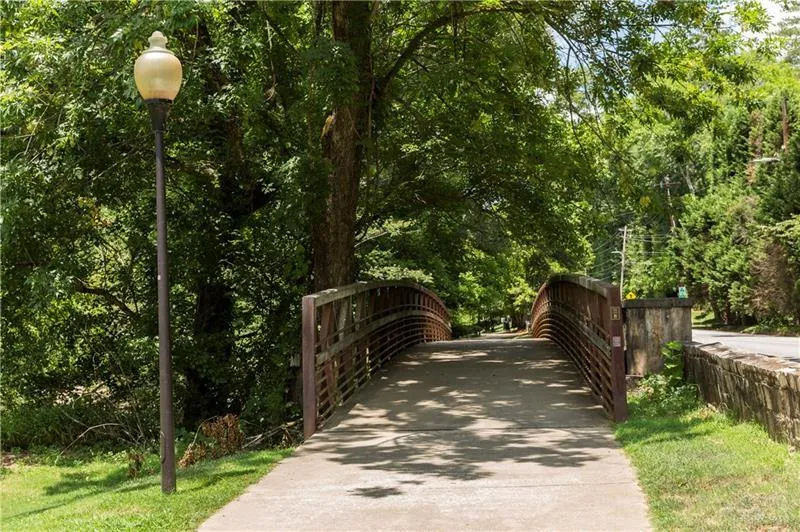 4532 Dudley Lane, Atlanta, Georgia 30327, 5 Bedrooms Bedrooms, ,5 BathroomsBathrooms,Residential,Sold,4532 Dudley Lane,5994212