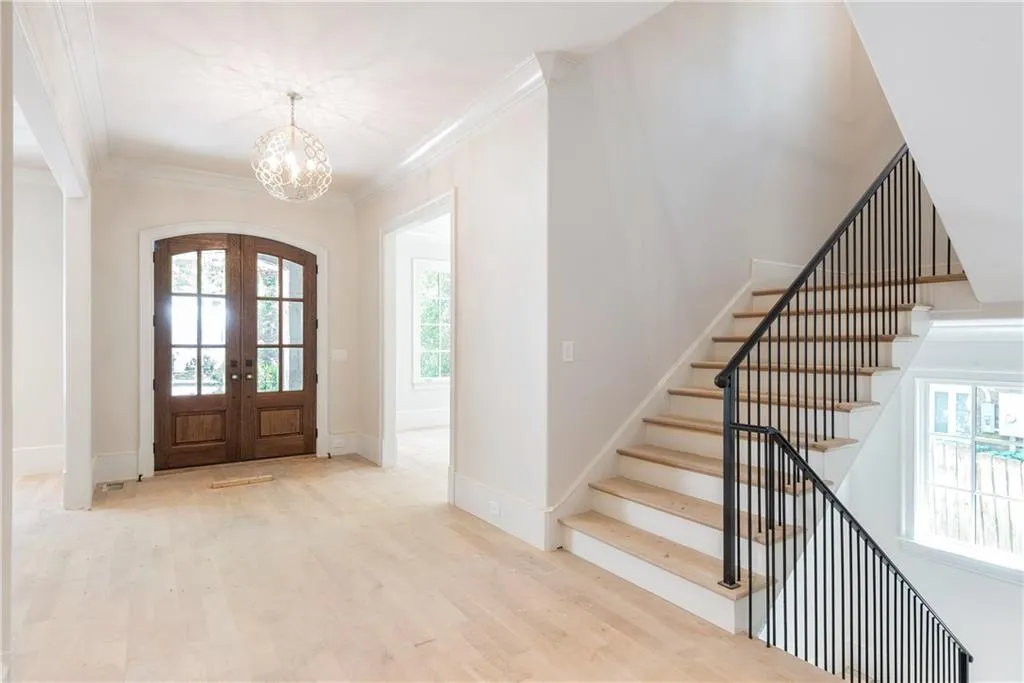 4532 Dudley Lane, Atlanta, Georgia 30327, 5 Bedrooms Bedrooms, ,5 BathroomsBathrooms,Residential,Sold,4532 Dudley Lane,5994212