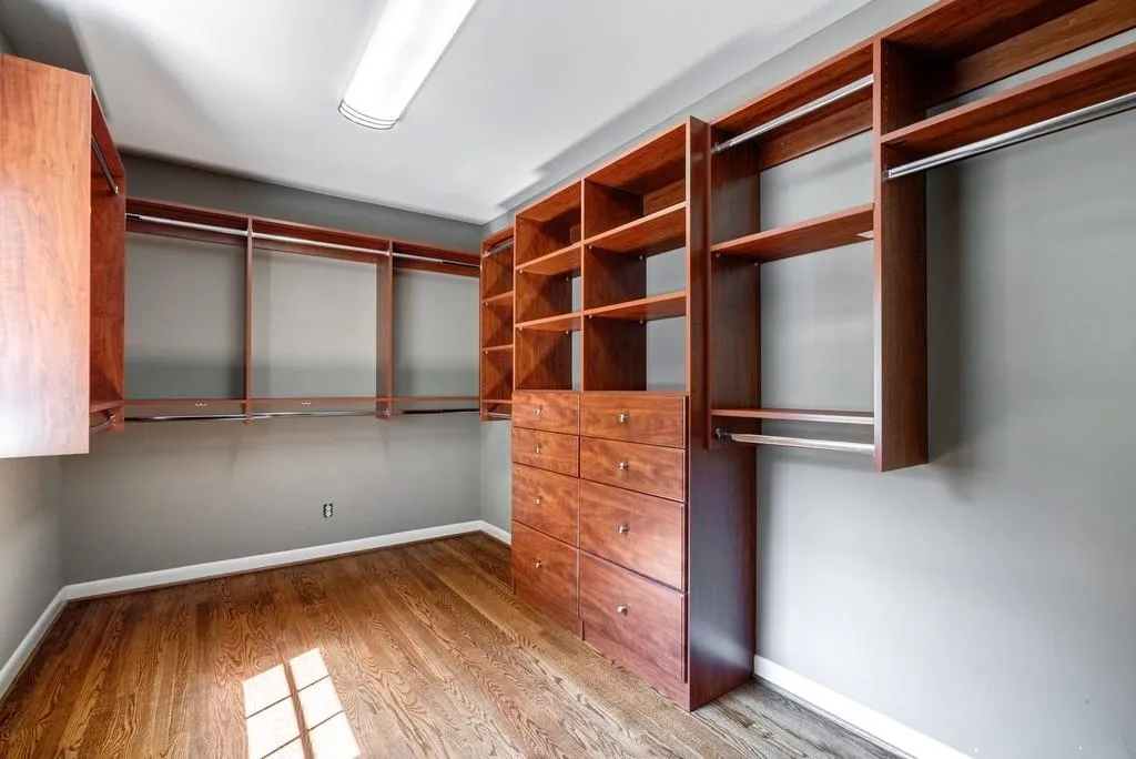 6550 Wright Road, Atlanta, Georgia 30328, 3 Bedrooms Bedrooms, ,2 BathroomsBathrooms,Residential,Sold,6550 Wright Road,6885778