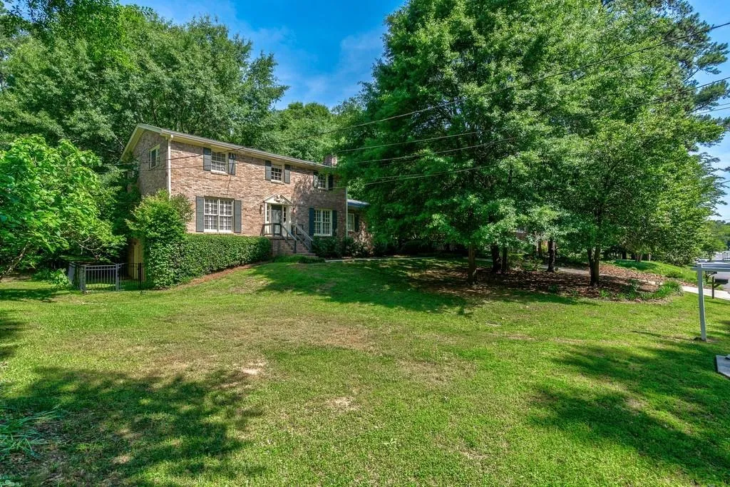 6550 Wright Road, Atlanta, Georgia 30328, 3 Bedrooms Bedrooms, ,2 BathroomsBathrooms,Residential,Sold,6550 Wright Road,6885778