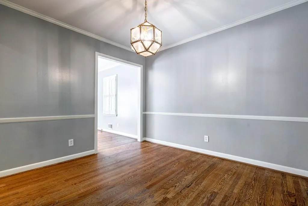 6550 Wright Road, Atlanta, Georgia 30328, 3 Bedrooms Bedrooms, ,2 BathroomsBathrooms,Residential,Sold,6550 Wright Road,6885778