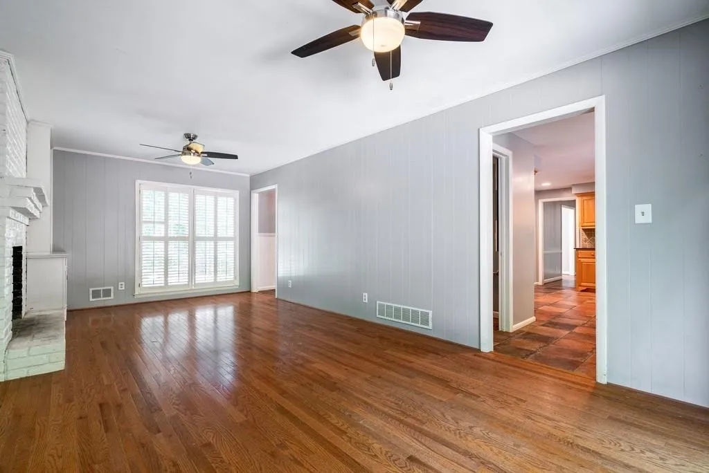 6550 Wright Road, Atlanta, Georgia 30328, 3 Bedrooms Bedrooms, ,2 BathroomsBathrooms,Residential,Sold,6550 Wright Road,6885778