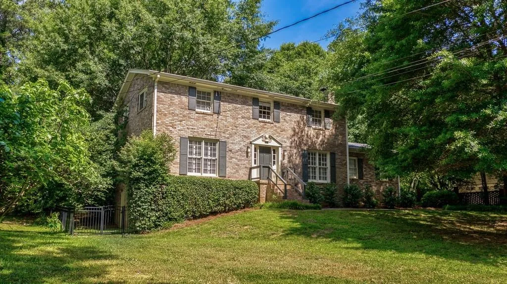 6550 Wright Road, Atlanta, Georgia 30328, 3 Bedrooms Bedrooms, ,2 BathroomsBathrooms,Residential,Sold,6550 Wright Road,6885778