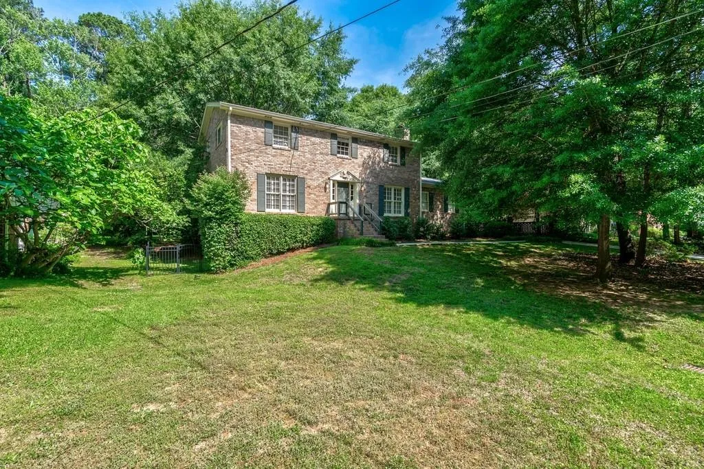 6550 Wright Road, Atlanta, Georgia 30328, 3 Bedrooms Bedrooms, ,2 BathroomsBathrooms,Residential,Sold,6550 Wright Road,6885778