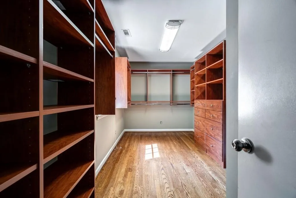 6550 Wright Road, Atlanta, Georgia 30328, 3 Bedrooms Bedrooms, ,2 BathroomsBathrooms,Residential,Sold,6550 Wright Road,6885778