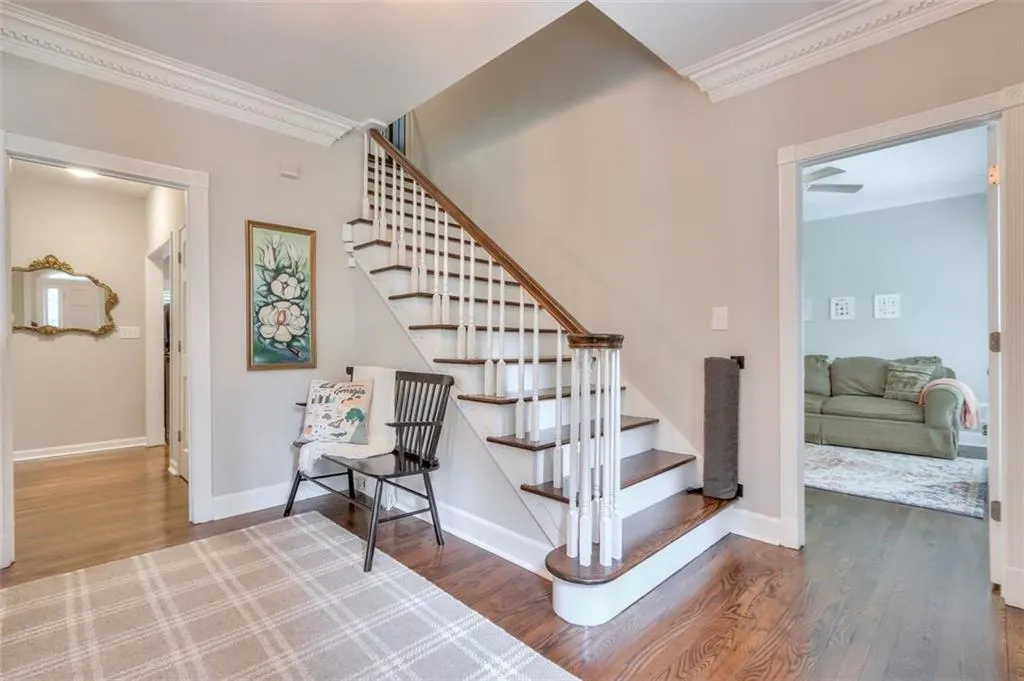 430 Lost Forest Court, Sandy Springs, Georgia 30328, 5 Bedrooms Bedrooms, ,3 BathroomsBathrooms,Residential,Sold,430 Lost Forest Court,6908884