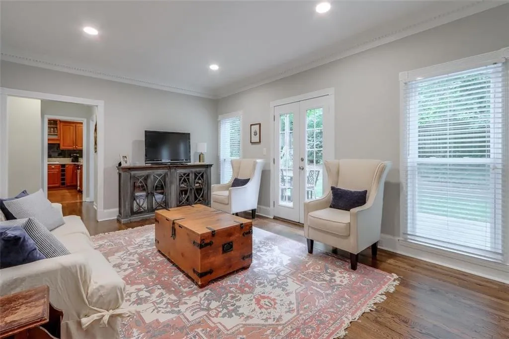 430 Lost Forest Court, Sandy Springs, Georgia 30328, 5 Bedrooms Bedrooms, ,3 BathroomsBathrooms,Residential,Sold,430 Lost Forest Court,6908884