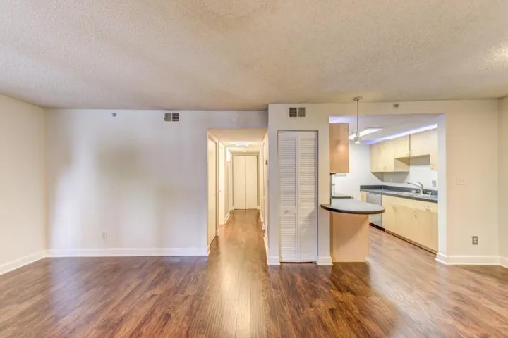 381 Ralph Mcgill Boulevard Se Unit E, Atlanta, Georgia 30312
