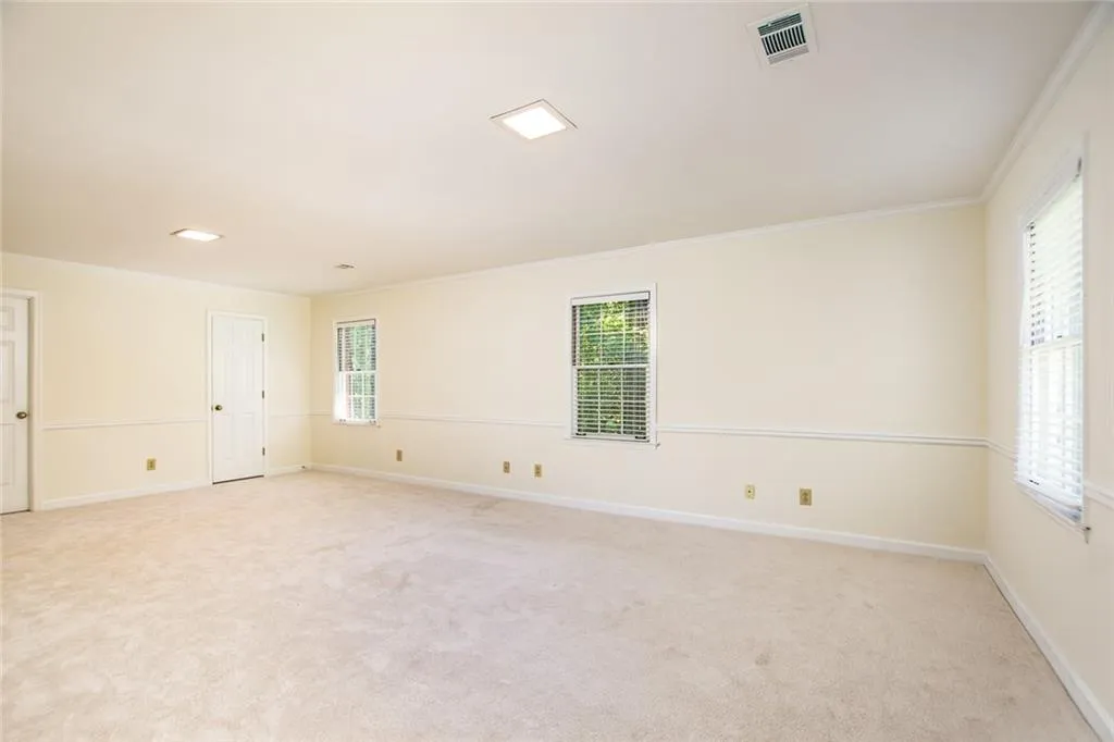 1290 Heards Ferry Road, Sandy Springs, Georgia 30328, 5 Bedrooms Bedrooms, ,4 BathroomsBathrooms,Residential,Sold,1290 Heards Ferry Road,6562690