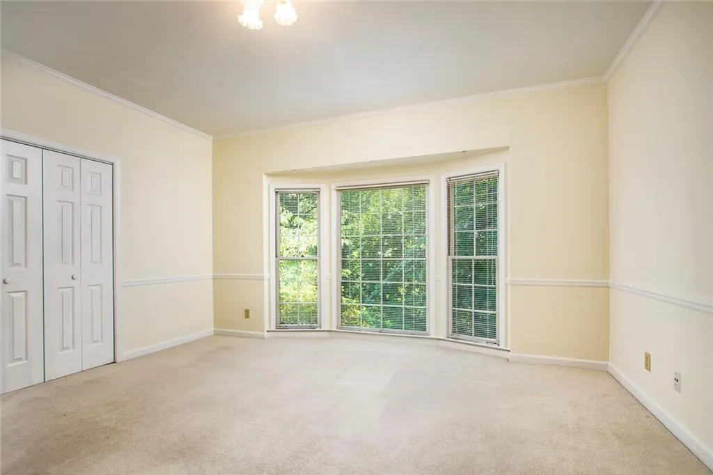1290 Heards Ferry Road, Sandy Springs, Georgia 30328, 5 Bedrooms Bedrooms, ,4 BathroomsBathrooms,Residential,Sold,1290 Heards Ferry Road,6562690