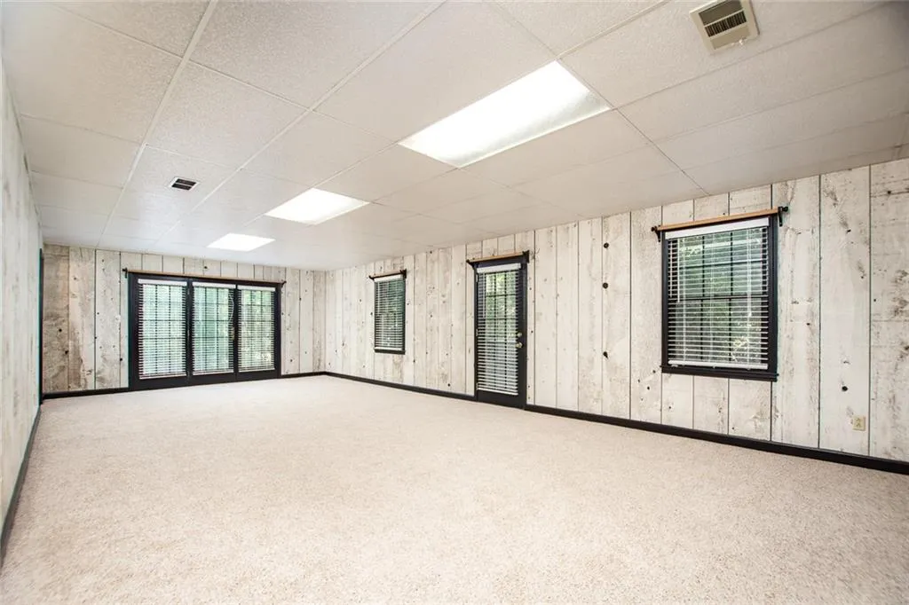 1290 Heards Ferry Road, Sandy Springs, Georgia 30328, 5 Bedrooms Bedrooms, ,4 BathroomsBathrooms,Residential,Sold,1290 Heards Ferry Road,6562690
