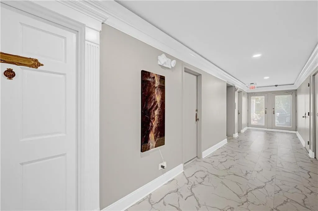 3648 Peachtree Road Unit 4s, Atlanta, Georgia 30319, 3 Bedrooms Bedrooms, 0 ,3 BathroomsBathrooms,Residential,For Sale,3648 Peachtree Road Unit 4s,7759547