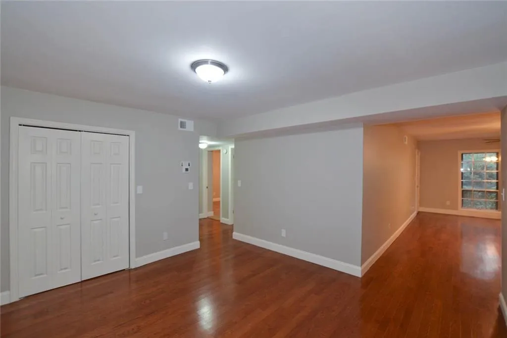 6851 Roswell Road Ne Unit I11, Atlanta, Georgia 30328, 3 Bedrooms Bedrooms, ,2 BathroomsBathrooms,Residential,Sold,6851 Roswell Road Ne Unit I11,6121013