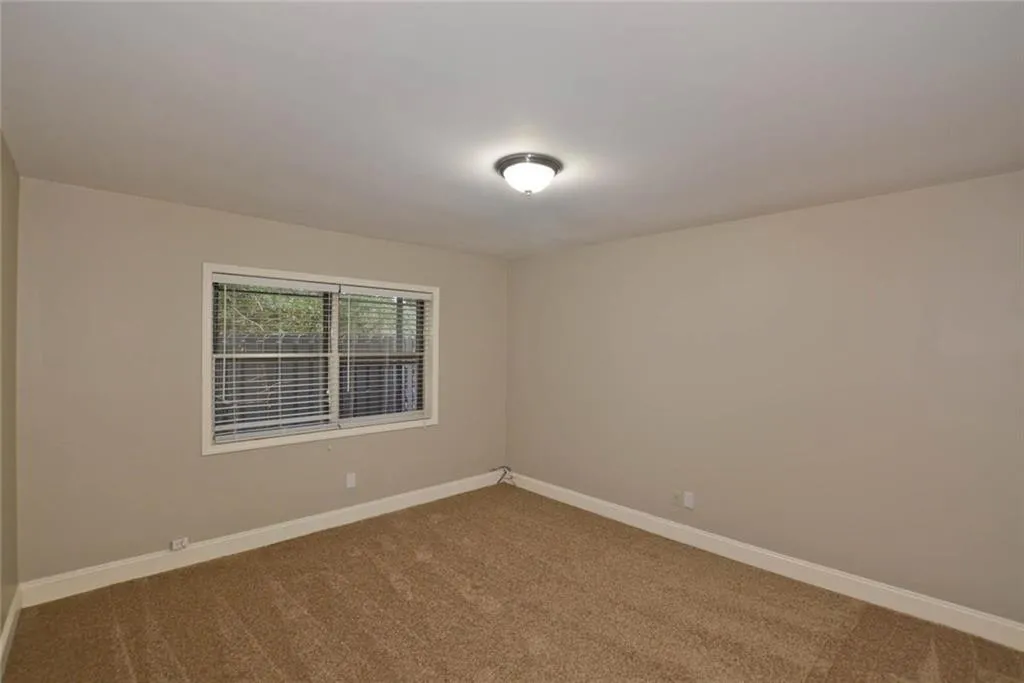 6851 Roswell Road Ne Unit I11, Atlanta, Georgia 30328, 3 Bedrooms Bedrooms, ,2 BathroomsBathrooms,Residential,Sold,6851 Roswell Road Ne Unit I11,6121013