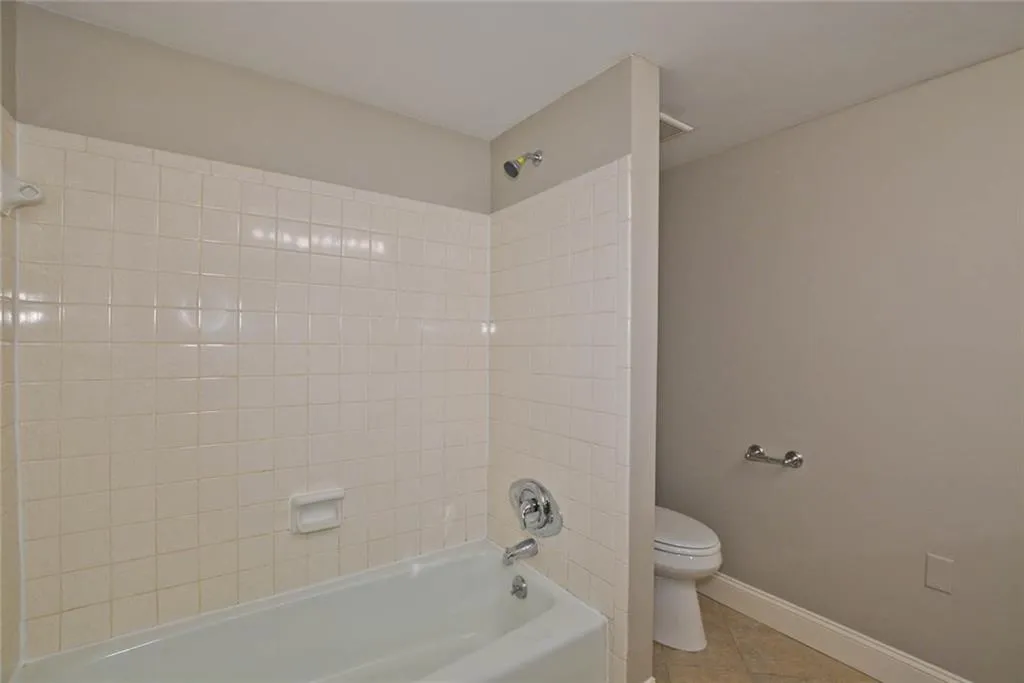 6851 Roswell Road Ne Unit I11, Atlanta, Georgia 30328, 3 Bedrooms Bedrooms, ,2 BathroomsBathrooms,Residential,Sold,6851 Roswell Road Ne Unit I11,6121013
