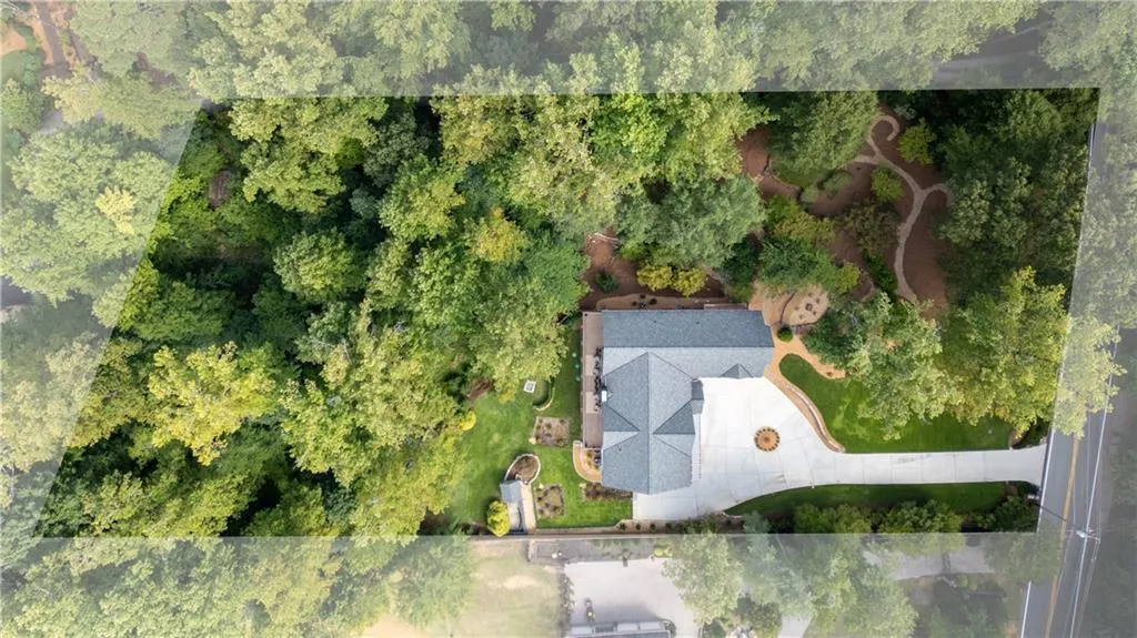 5666 Long Island Drive Nw, Atlanta, Georgia 30327, 5 Bedrooms Bedrooms, ,5 BathroomsBathrooms,Residential,For Sale,5666 Long Island Drive Nw,7748509