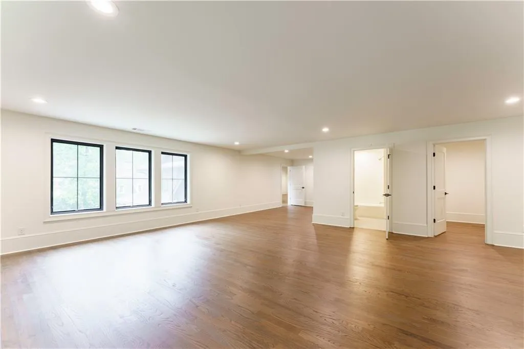 In Law suite over the garage