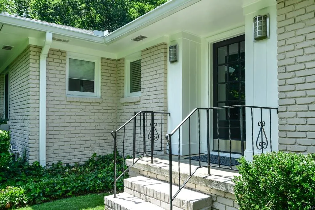 314 Eureka Drive Ne, Atlanta, Georgia 30305, 3 Bedrooms Bedrooms, ,2 BathroomsBathrooms,Residential,Sold,314 Eureka Drive Ne,6030467