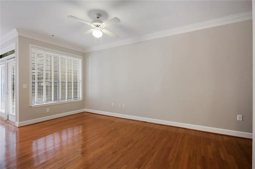 3777 Peachtree Road Ne Unit 1011, Brookhaven, Georgia 30319, 2 Bedrooms Bedrooms, ,1 BathroomBathrooms,Residential,Sold,3777 Peachtree Road Ne Unit 1011,6093353