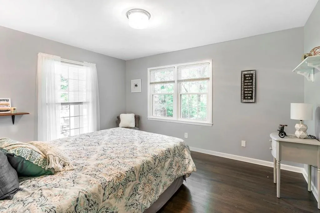 7110 Dunhill Terrace, Sandy Springs, Georgia 30328, 4 Bedrooms Bedrooms, ,3 BathroomsBathrooms,Residential,Sold,7110 Dunhill Terrace,7060877
