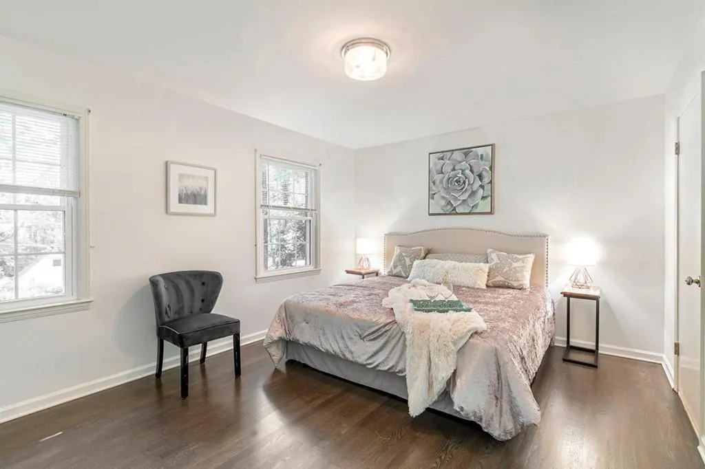 7110 Dunhill Terrace, Sandy Springs, Georgia 30328, 4 Bedrooms Bedrooms, ,3 BathroomsBathrooms,Residential,Sold,7110 Dunhill Terrace,7060877