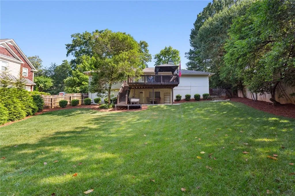 151 Hardeman Road, Atlanta, Georgia 30342, 3 Bedrooms Bedrooms, ,3 BathroomsBathrooms,Residential,Sold,151 Hardeman Road,7069826