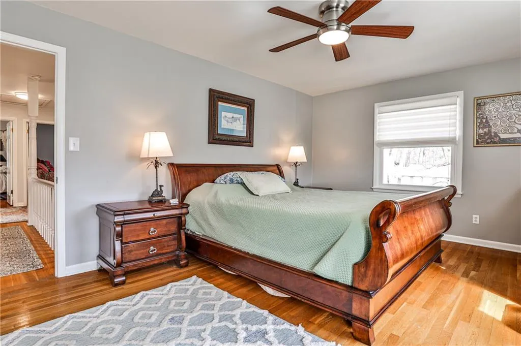 800 Glenairy Drive, Atlanta, Georgia 30328, 5 Bedrooms Bedrooms, ,3 BathroomsBathrooms,Residential,Sold,800 Glenairy Drive,7535879