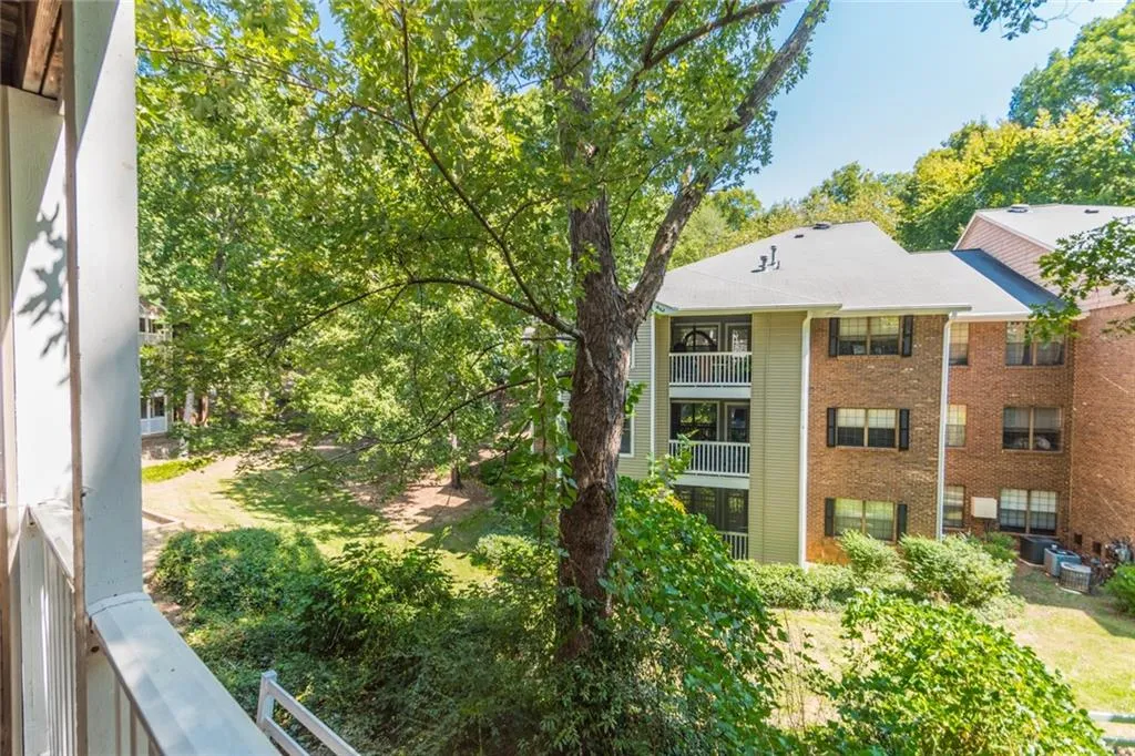 Georgia 30350, ,2 BathroomsBathrooms,Residential,Sold,6616360
