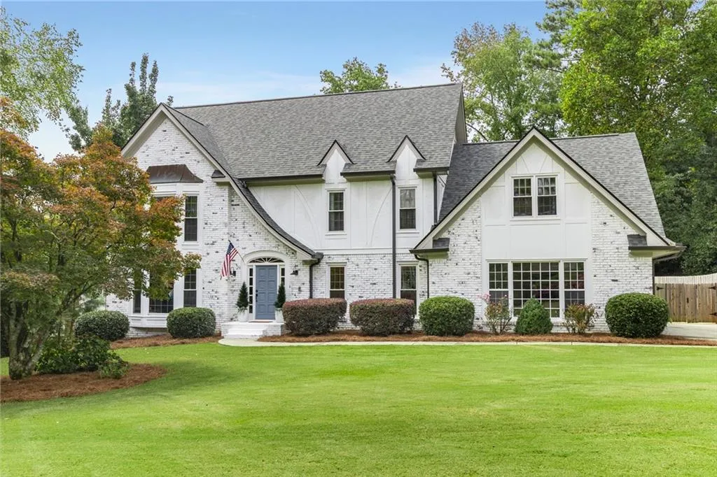 1655 Redbourne Drive, Sandy Springs, Georgia 30350, 4 Bedrooms Bedrooms, ,3 BathroomsBathrooms,Residential,For Sale,1655 Redbourne Drive,7651371