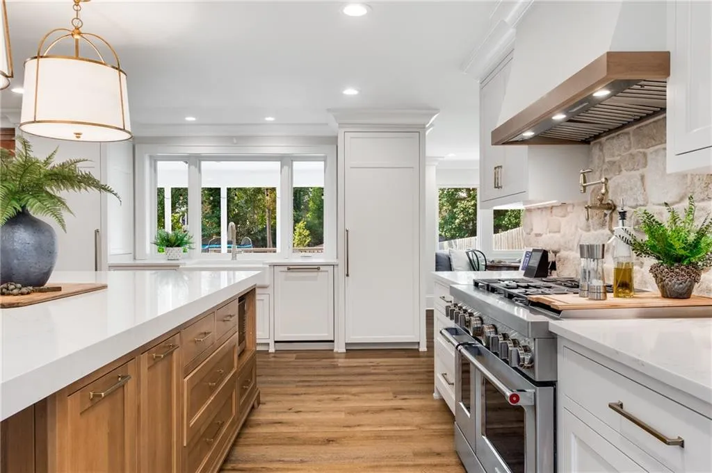 1655 Redbourne Drive, Sandy Springs, Georgia 30350, 4 Bedrooms Bedrooms, ,3 BathroomsBathrooms,Residential,For Sale,1655 Redbourne Drive,7651371